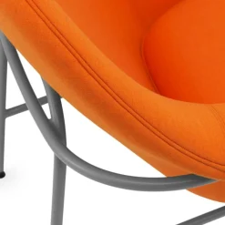 Drape Low Armchair, Remix 113 / Hallingdal 100 / Black Oak