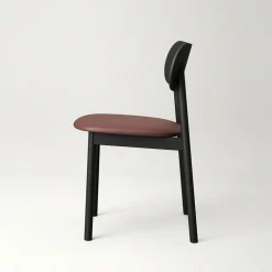 Elephant Chair, Black / Black Leather