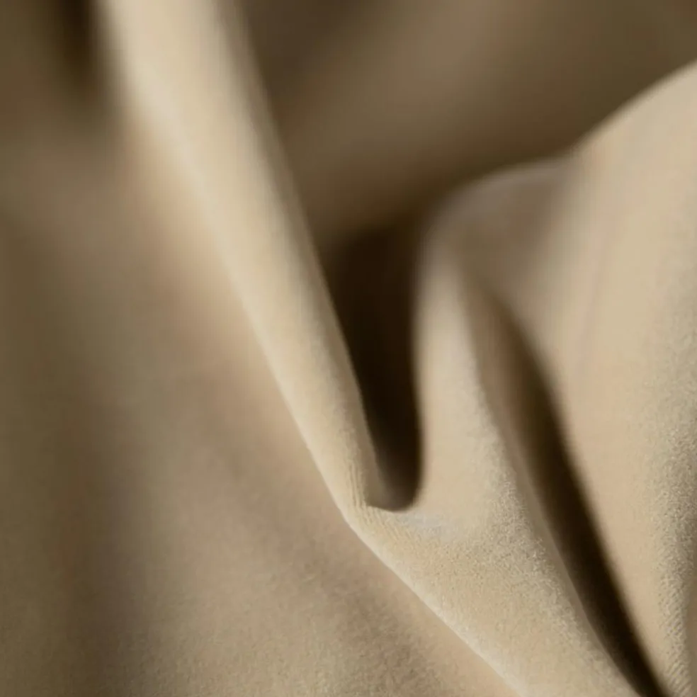 Elephant Chair, Dark Oak / Beige Breeze