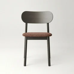 Elephant Chair, Dark Oak / Beige Breeze