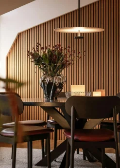 Elephant Chair, Dark Oak / Beige Breeze