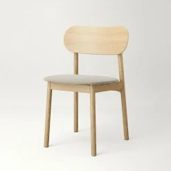 Elephant Chair, Natural Oak / Black Leather