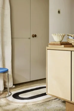 Elin Rug Oval, Black