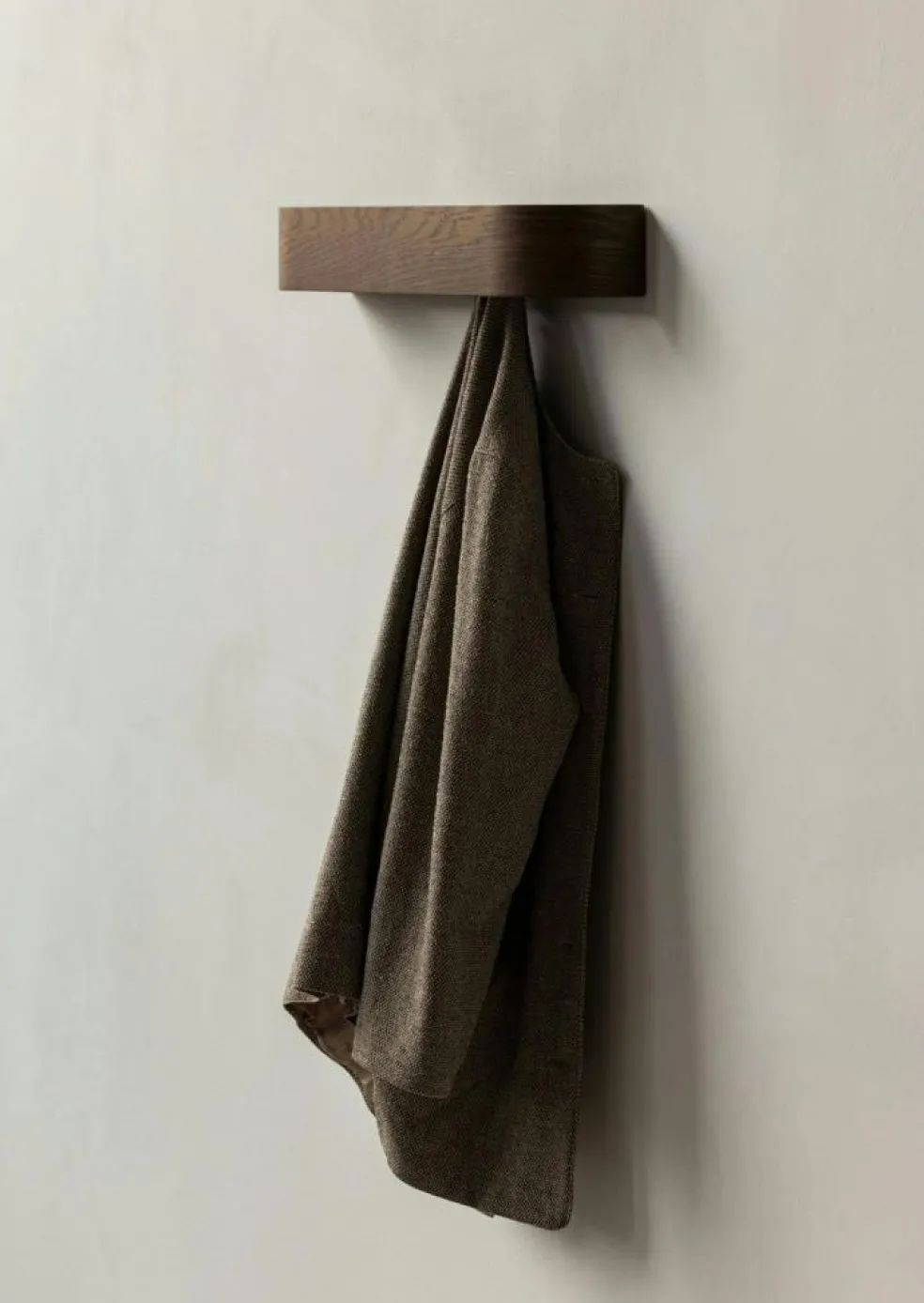 Epoch Clothes Hanger 50 cm, Dark Stained Oak