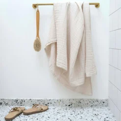 FINE Bath Towel, Pale Yellow