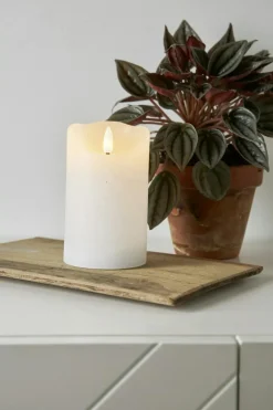 Flamme Rustic LED Pillar Candle White, 10 cm