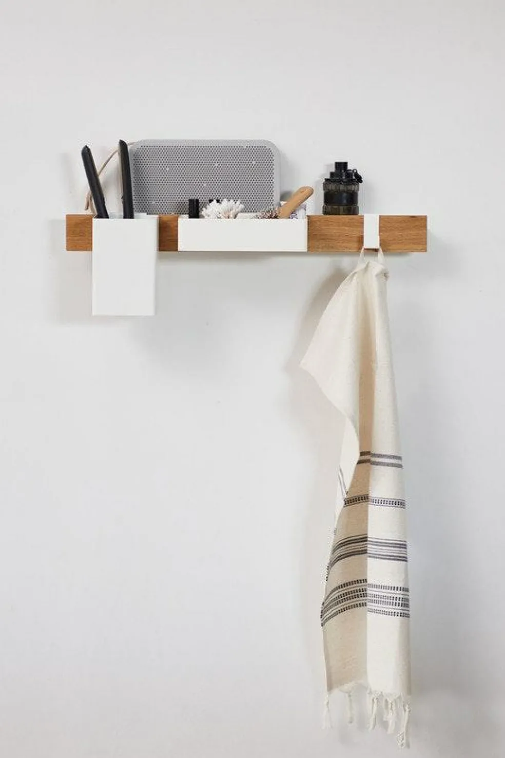 Flex Hooks 2-pack For Magnetic Shelf, Black