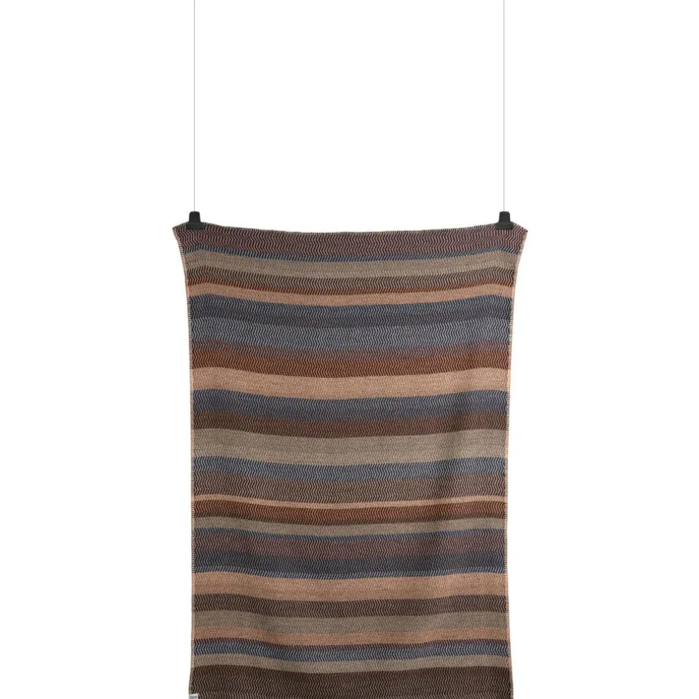 Fri Wool Plaid 150x200 cm, Summer Red