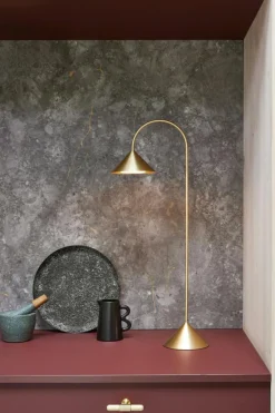 Grasp Table Lamp Portable 47 cm, Matt White