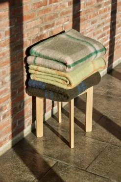 Grid Throw Throw 140x200 cm, Pink/Green