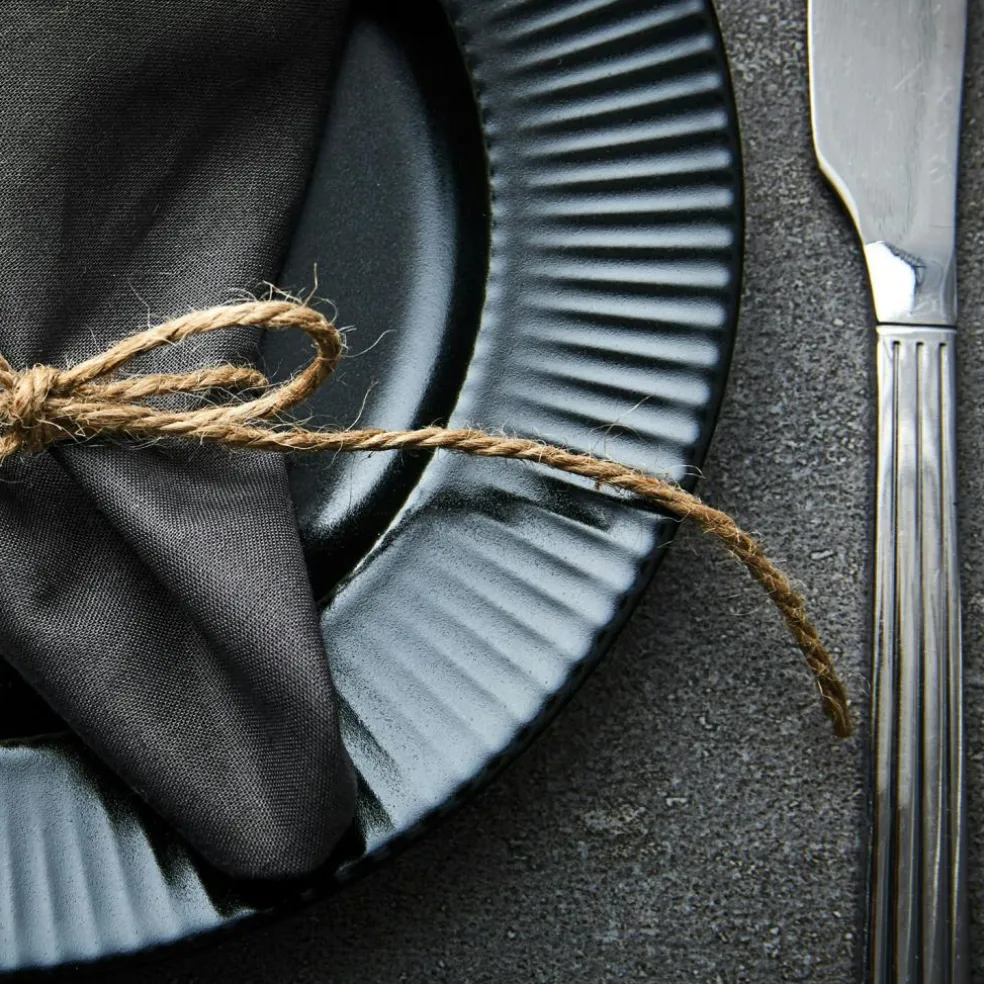 Groovy Breakfast Plate 21 cm, Black