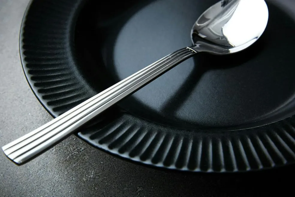 Groovy Deep Plate 23 cm, Grey