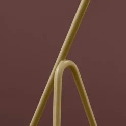 Gräshoppa Floor Lamp, Jet Black