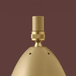 Gräshoppa Floor Lamp, Jet Black