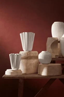 Hammershøi Unfold Vase H20.5 cm white Vase White, 20,5 cm