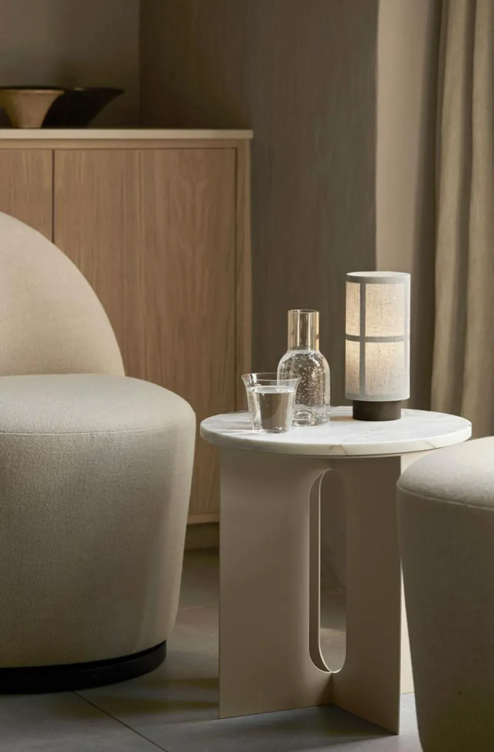 Hashira Table Lamp Portabel, Raw