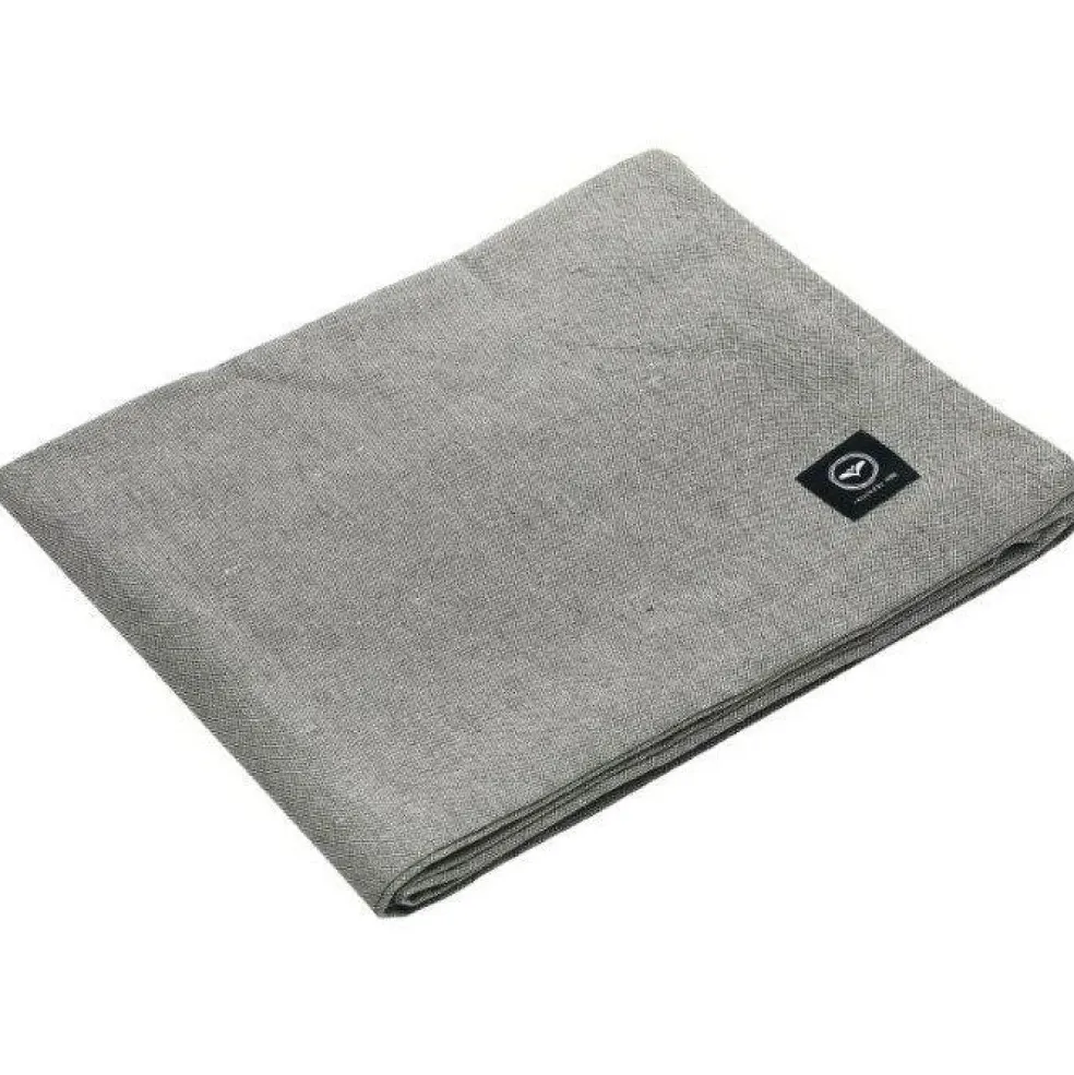Hedvig Table Cloth Treated 140x240 cm Chambray, Dark Grey / Grey