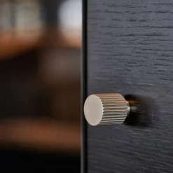 Helix Stripe Knob, Matte black