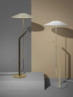 Hockey Floor Lamp, Smoked Oak