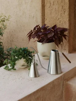 Hydrous Planter Self-watering Ø12 cm, Ashen