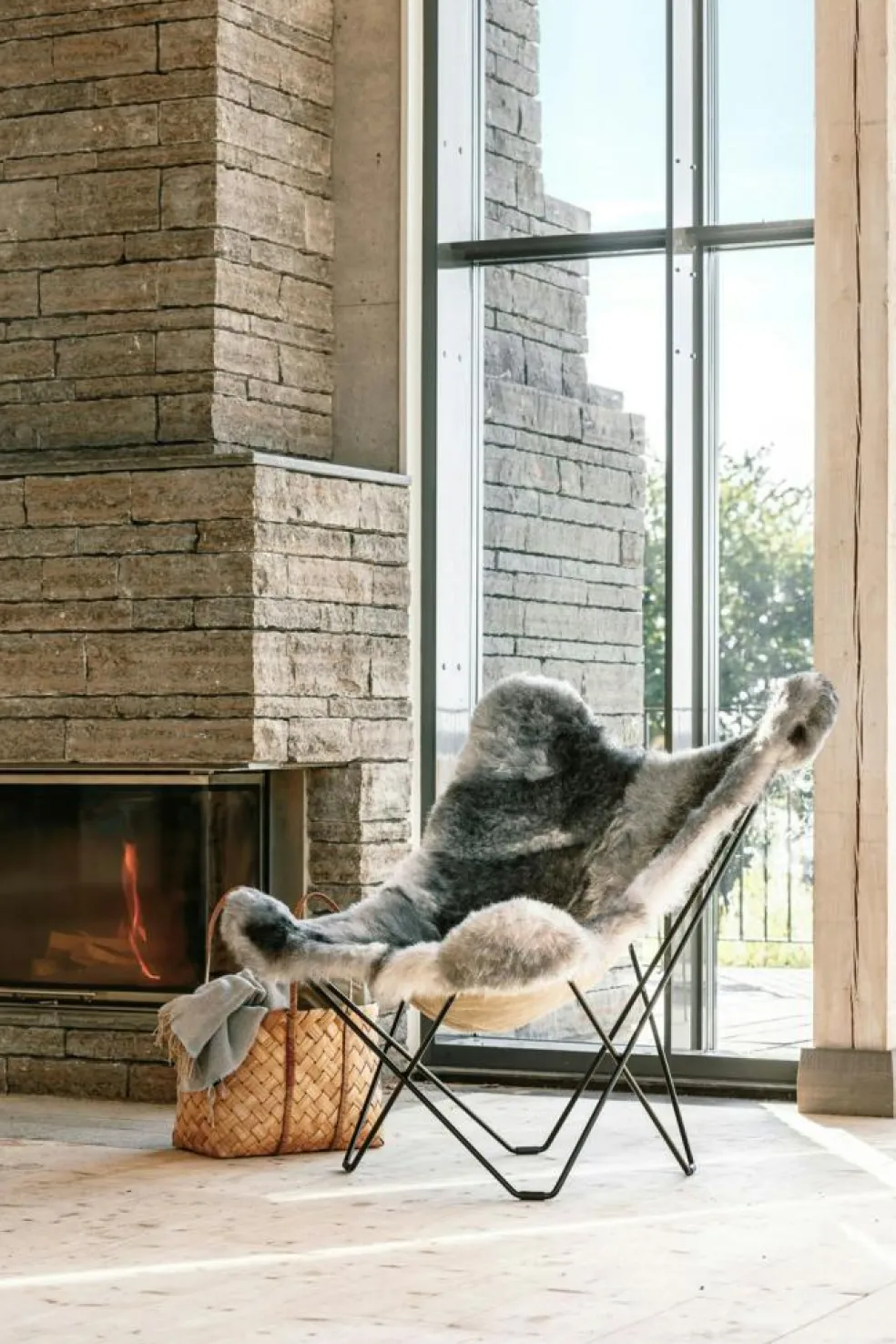 Iceland Mariposa BF Chair, Shorn Grey/Chrome