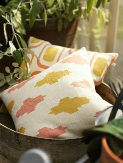 Ikat Agra Cushion Cover 50x50 cm, Rose/Spicy Yellow