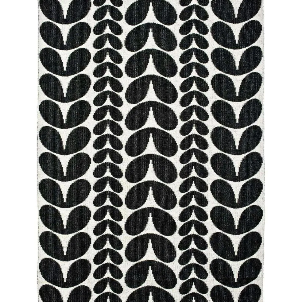 Karin Rug Black, 150x200 cm