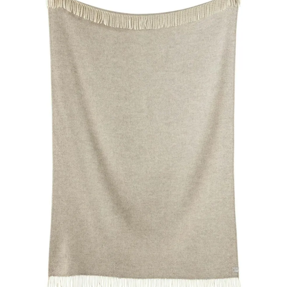 Kattefot Throw 150x220 cm, Light Grey