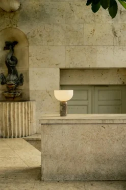 Kizu Table Lamp Portable, Gris Du Marais