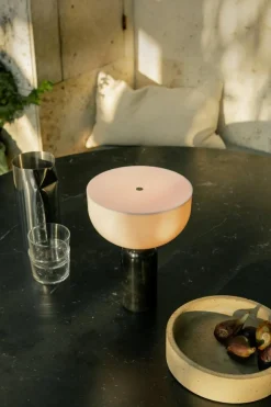 Kizu Table Lamp Portable, Gris Du Marais