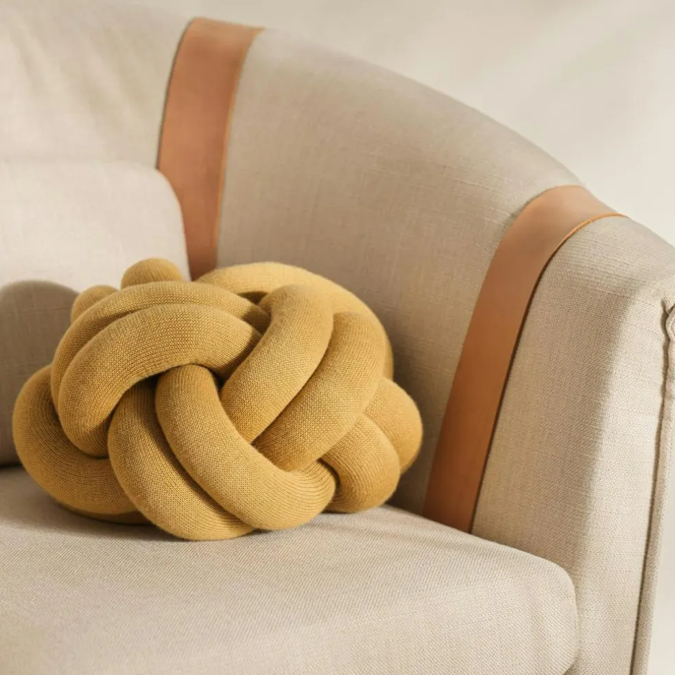 Knot Cushion, Orange Red