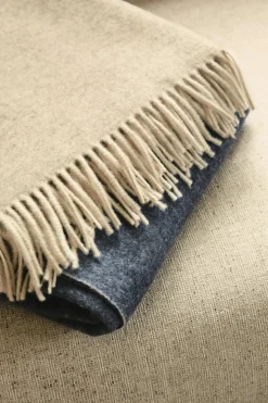 Lake Throw 130x180 cm, Beige