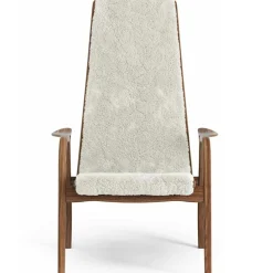 Lamino Armchair, Natural lacquered Walnut / Sheepskin Moonlight