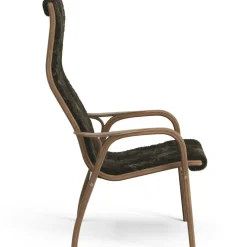 Lamino Armchair, Natural lacquered Walnut / Sheepskin Moonlight