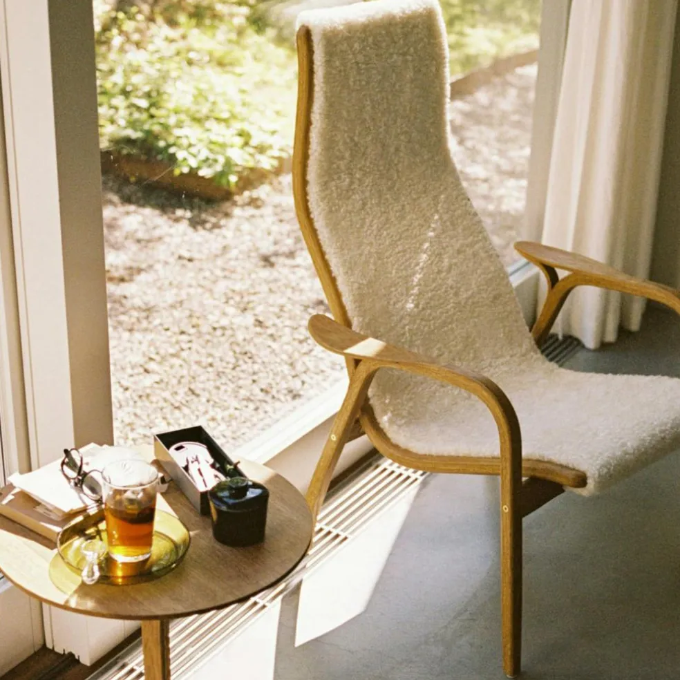 Lamino Armchair With Footstool Sheepskin, Black / Lacquered Beech