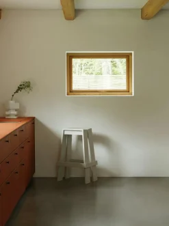 Let Bar Stool 75 cm, Dark stained Ash