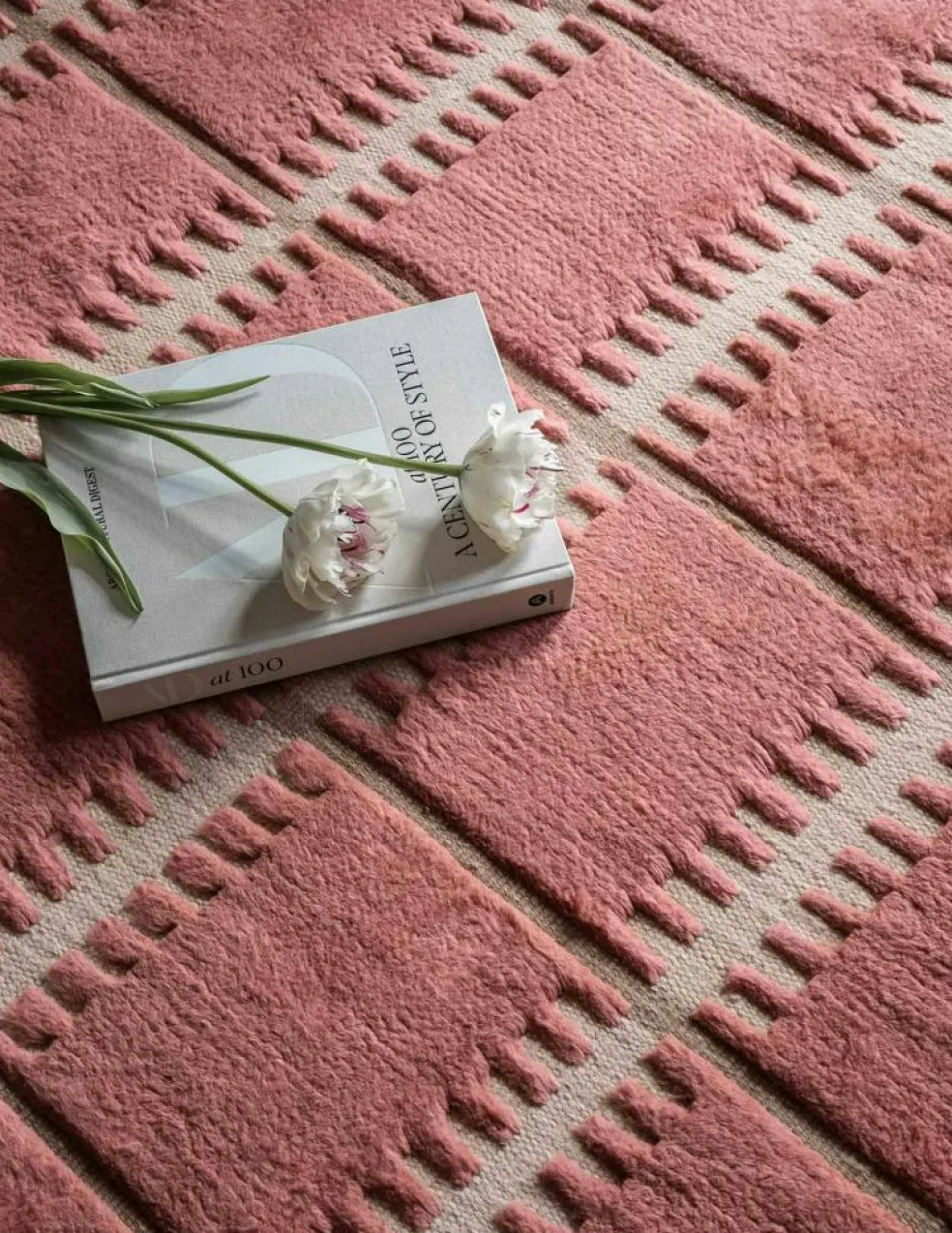 Lilly Wool Rug 180x270 cm, Claret Red