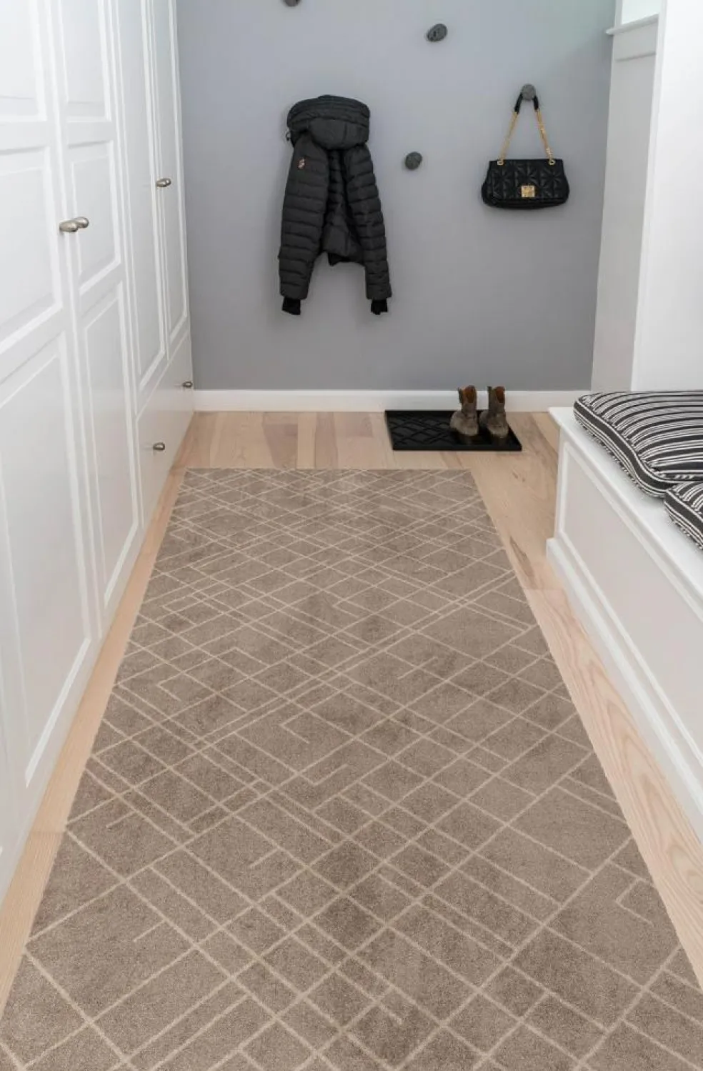 Lines Door Mat Sand / Beige, 200x90 cm