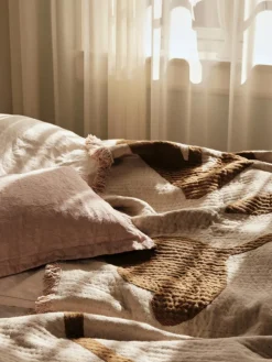 Linn Cushion Cover Pink, 40x60 cm