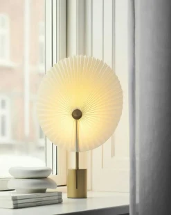 Liris Table Lamp Portable, Brass