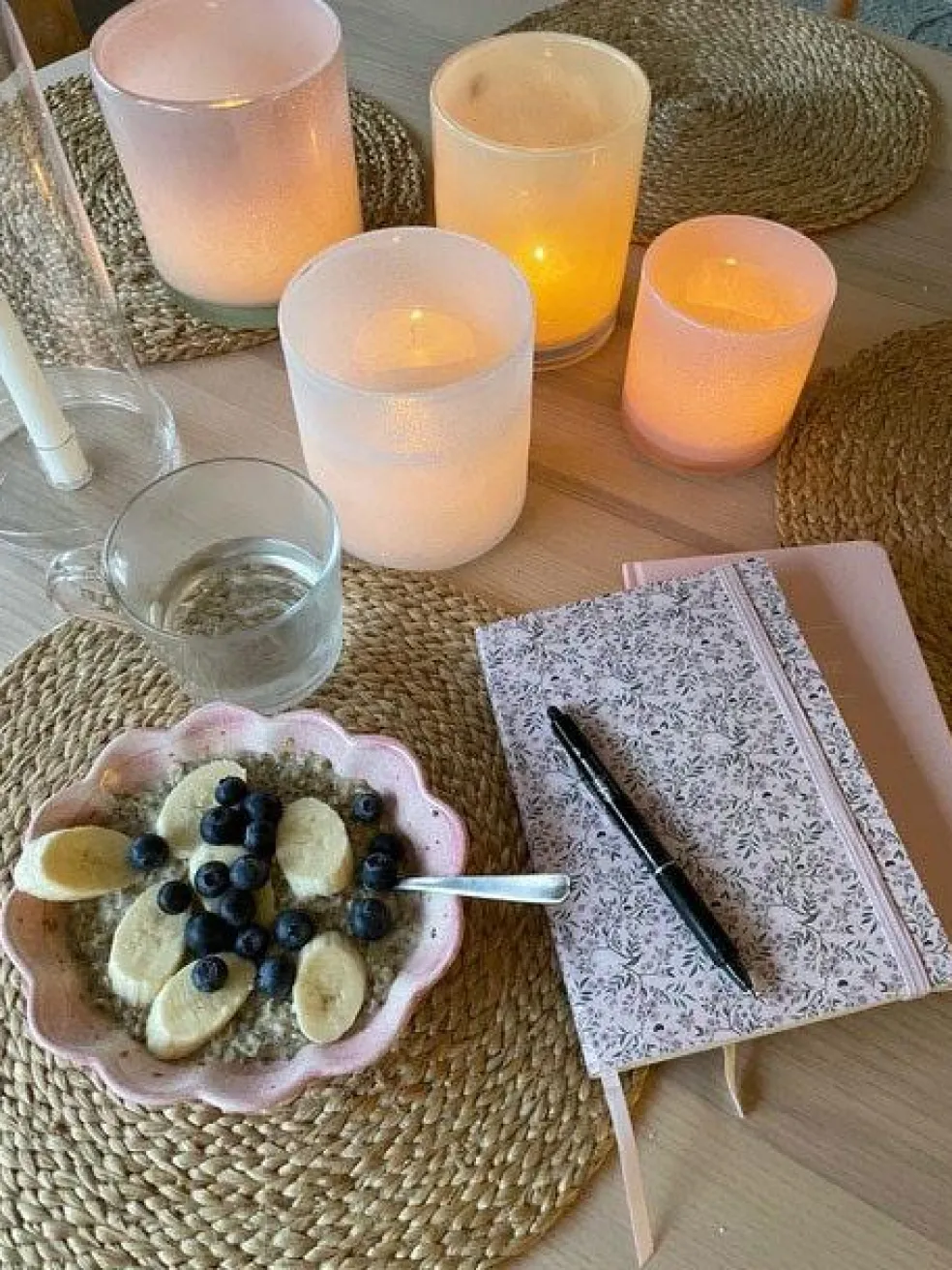 Lyric Candle Holder L, Dark Grey