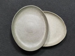 Mame Dinner Plate, Oyster