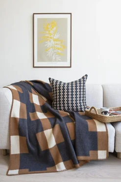 Marta Throw 130x180 cm, Green