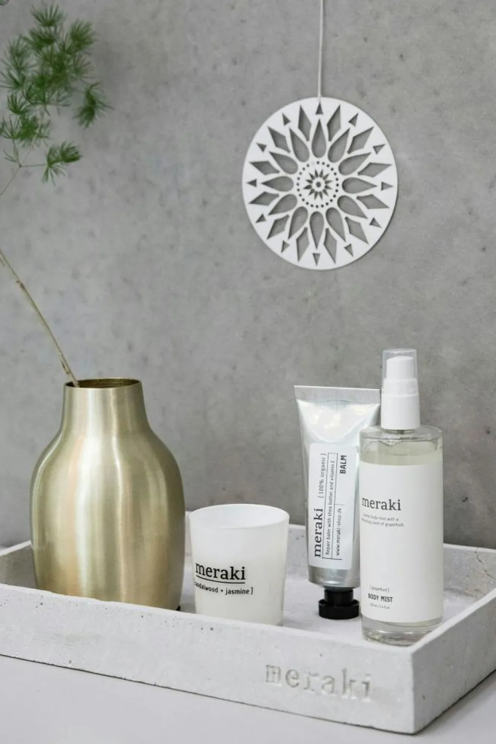 Meraki Scented Candle 5,5x6,7 cm Sandalwood & Jasmine