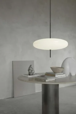 Model 2065 Pendant, White