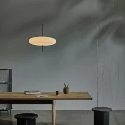 Model 2065 Pendant, White