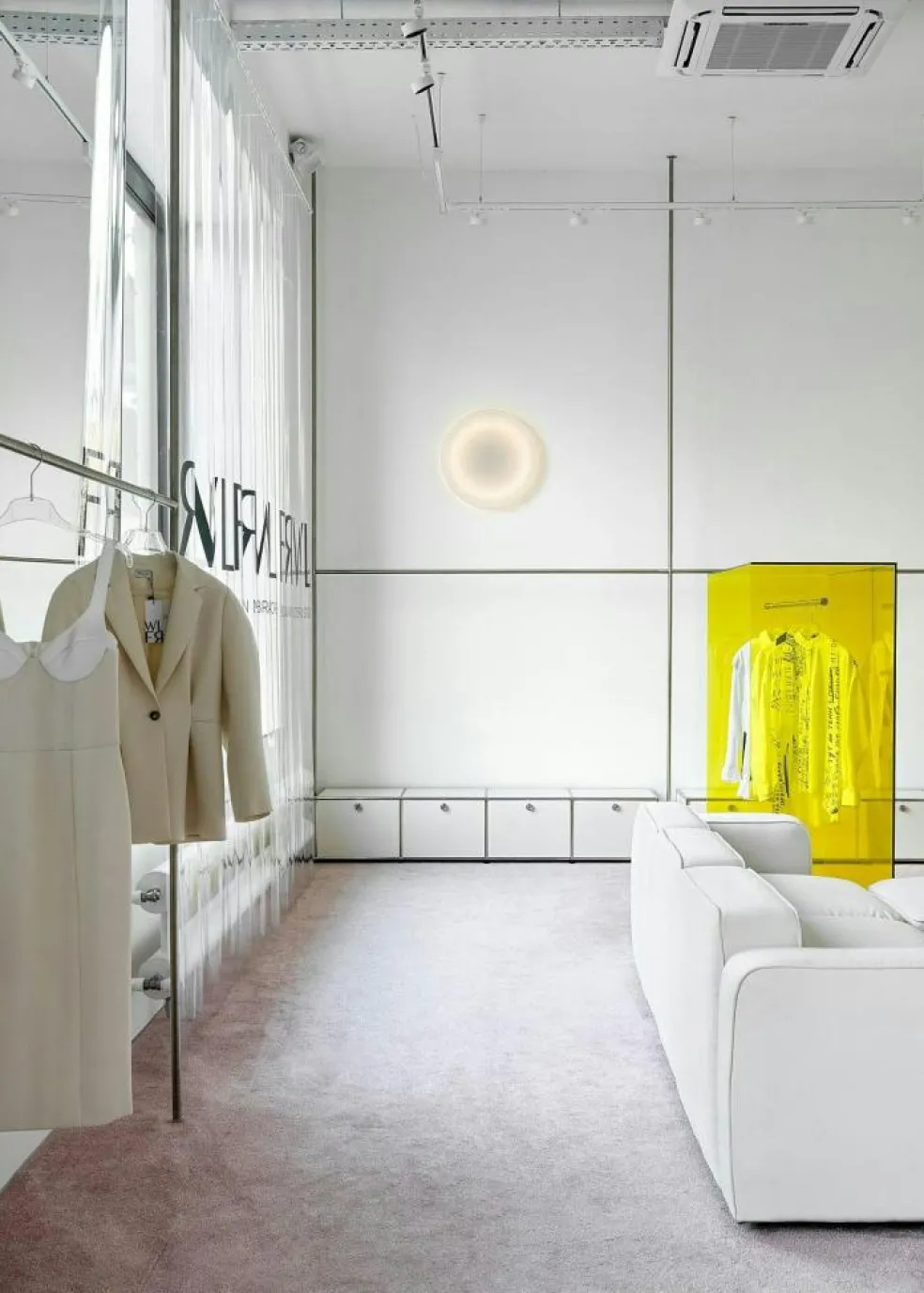 MoodMoon Wall/Ceiling Lamp 85 cm, Red