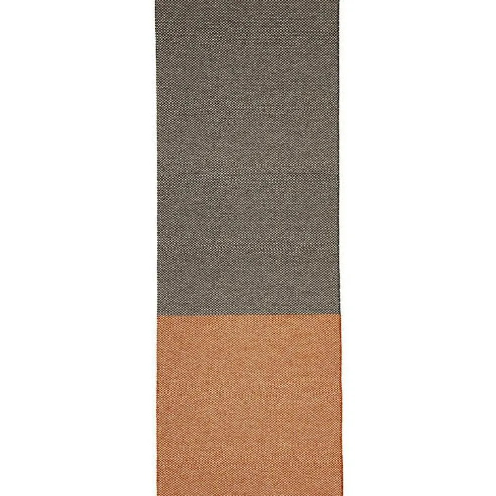 Moor Rug 70x300 cm, Terracotta / Pale Pink