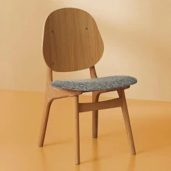 Noble Chair, Black Lacquered Beech / Moss Green