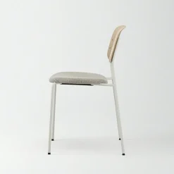 Note Chair, Oak / Beige Bouclé / White